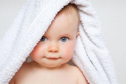 母乳喂养多久最好 母乳到2岁的长沙捐卵宝宝智商高吗
